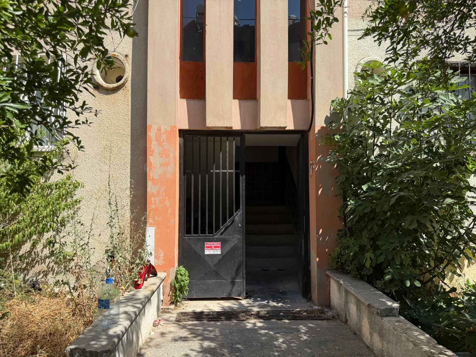 Muğla Milas Ak Kent Sitesinde 3+1 Acil Satılık Boş Ara kat Daire