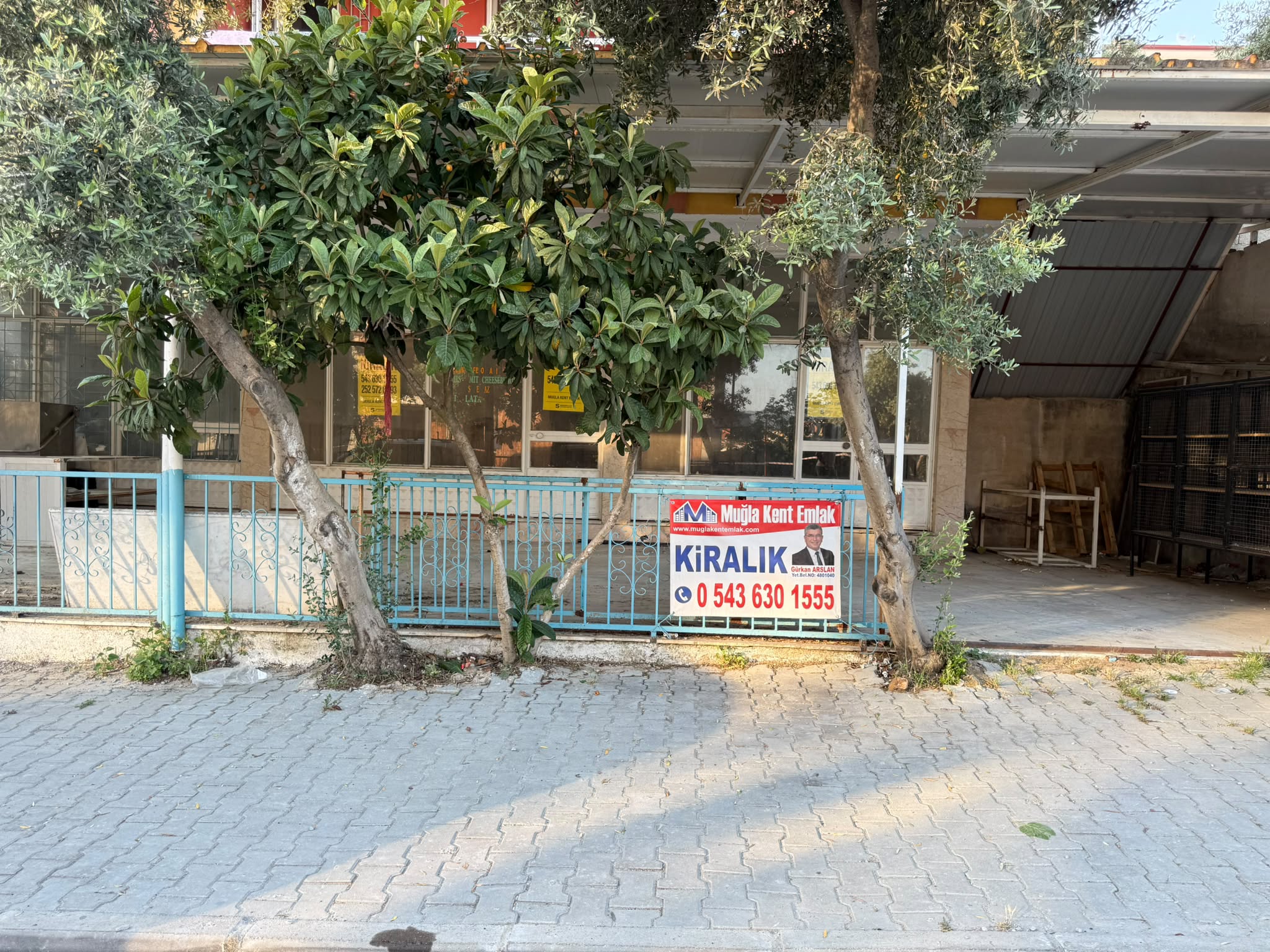 Muğla Yatağan Üniversite Yolu Cadde Üzerinde Kiralık İşyeri