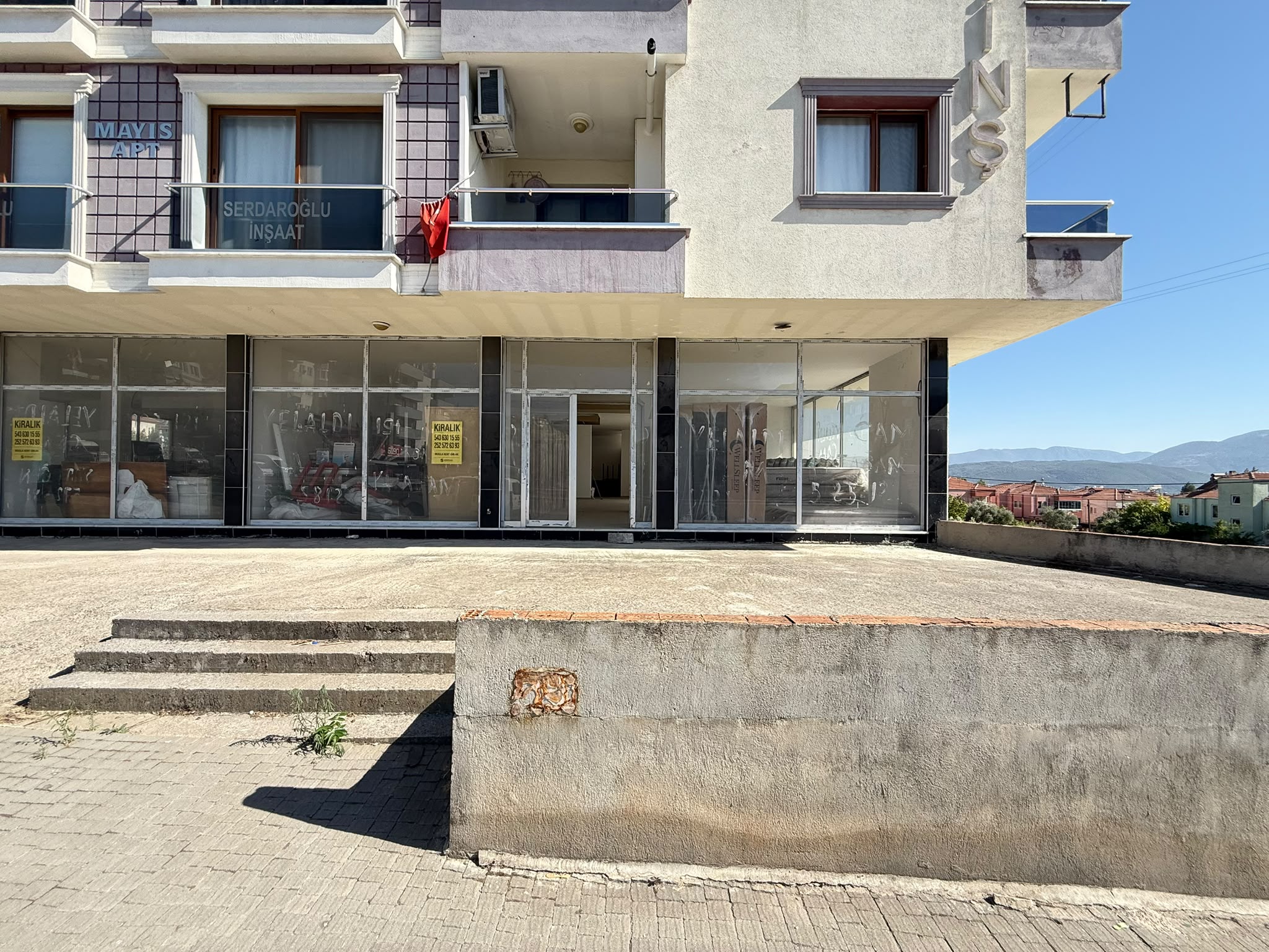 Muğla Yatağan Bulvar Üzerinde Kurumsal Müşteriye Kiralık İşyeri