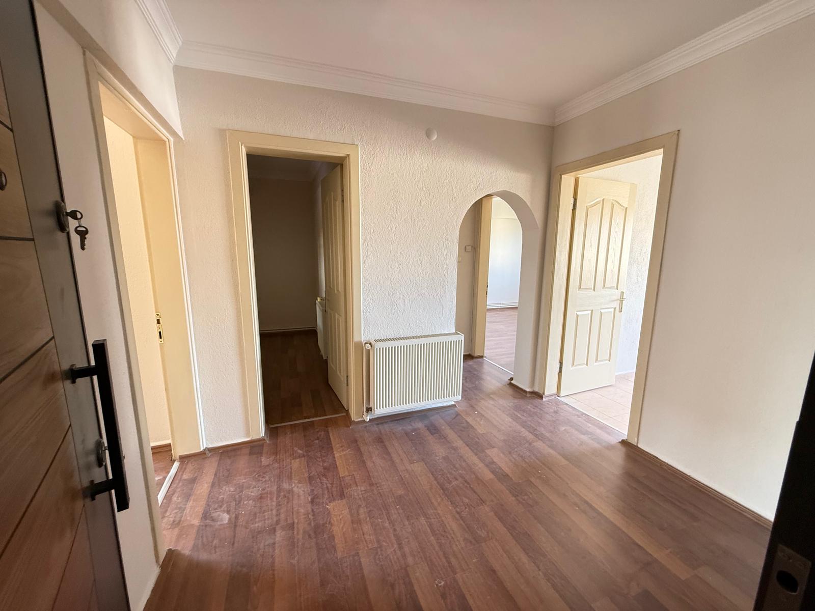 Muğla Yatağan Cumhuriyet Cad. Çarşı Merkezinde 3+1 Kiralık Daire - fotoğraf 1